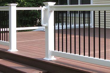 Latitudes Horizontal Railing ~ Deck Expressions